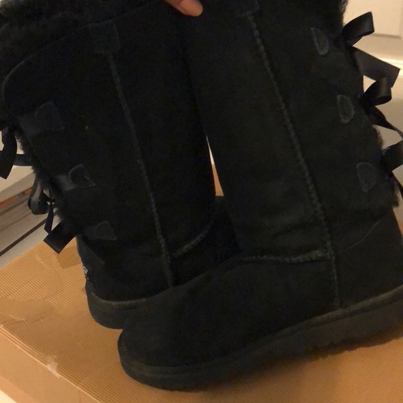K Bailey Bow Tall UGG boots - Picture 3 of 5